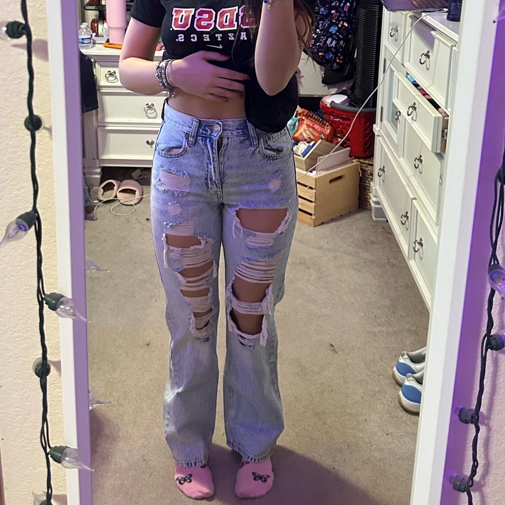 RELAXED JEANS